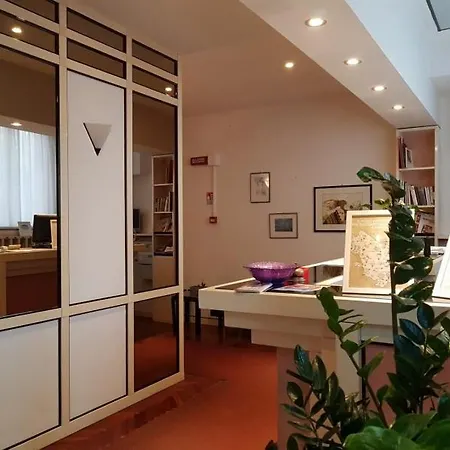 Nettuno Szálloda 3*