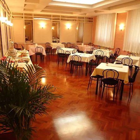 Nettuno 3*