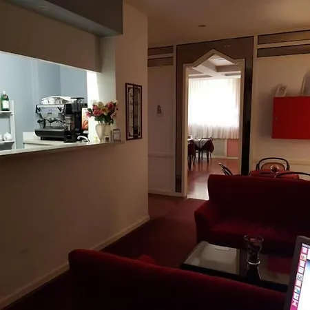 Nettuno Szálloda 3*